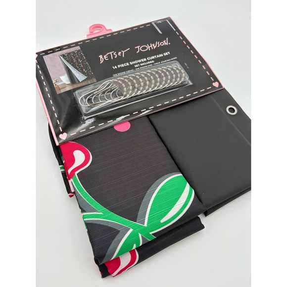 Betsey Johnson Shower Curtain Set with Liner & Hooks,‎ 14 Piece, Floral - Picture 1 of 3